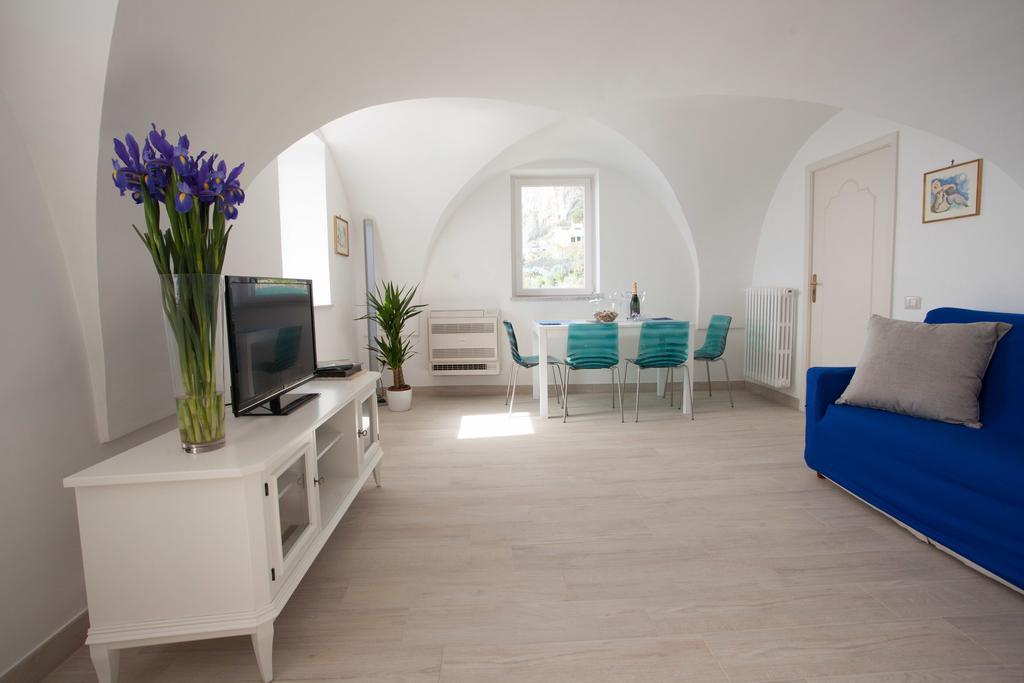 A Casa Di Laura Villa อามาลฟี ภายนอก รูปภาพ