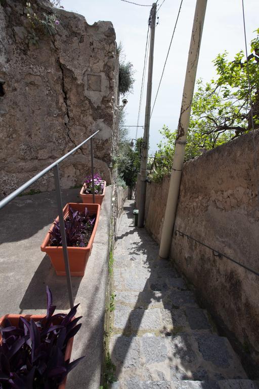 A Casa Di Laura Villa อามาลฟี ภายนอก รูปภาพ