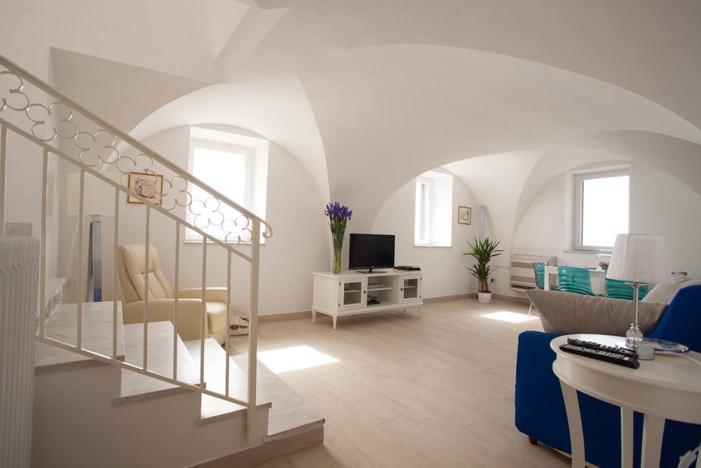 A Casa Di Laura Villa อามาลฟี ภายนอก รูปภาพ